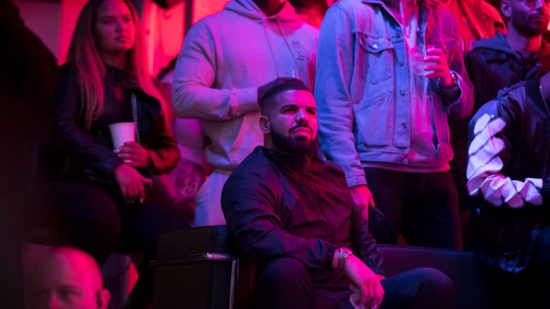 Drake publikon për herë të parë fotografinë e djalit të tij