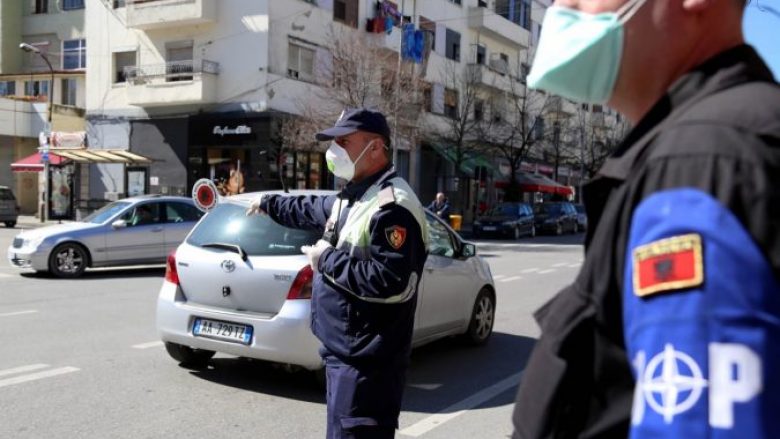 Arrestohen 5 shoferë në Shqipëri dhe dënohen 745 tjerë, për mos respektim të vendimit të Qeverisë