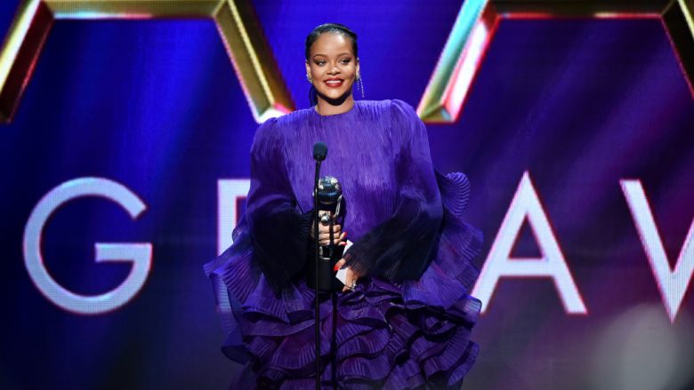 Rihanna më në fund po rikthehet, “Believe it” titullohet kënga e saj e re që do të vijë së shpejti