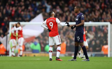 Arsenali rivalizon Manchesterin për mbrojtësin Diop, por problem mbetet çmimi i lartë i francezit