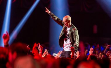 Eminem flet për të arriturat e vajzës së tij: Më ka bërë krenar, ka diplomuar në universitet