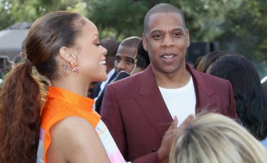 Rihanna dhe Jay Z dhurojnë dy milionë dollarë për luftën ndaj COVID-19