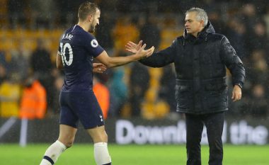 Ferdinand: Mourinho nuk do ta lejojë kalimin e Kane te Unitedi
