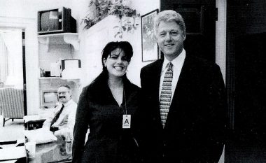 Bill Clinton: Ndihem keq që afera me Lewinskyn e definoi jetën e saj