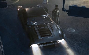 Ndryshime të dukshme në makinën e re të Batman, vjen si më klasike dhe sportive