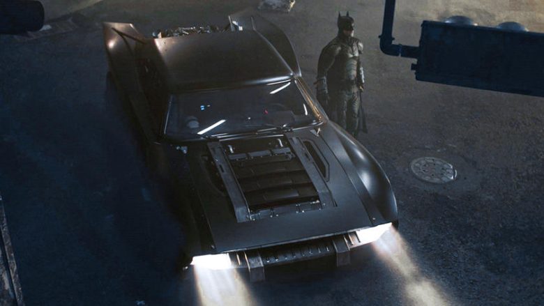 Ndryshime të dukshme në makinën e re të Batman, vjen si më klasike dhe sportive