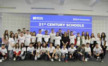 Mbahet gara “Sfida e Kodimit” – tri shkollat fituese do ta përfaqësojnë Kosovën në sfidën rajonale