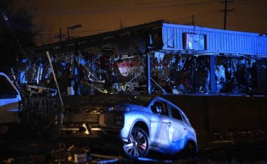 Tornado dhe stuhi të forta godasin Nashville të Tennessee – nëntë të vdekur