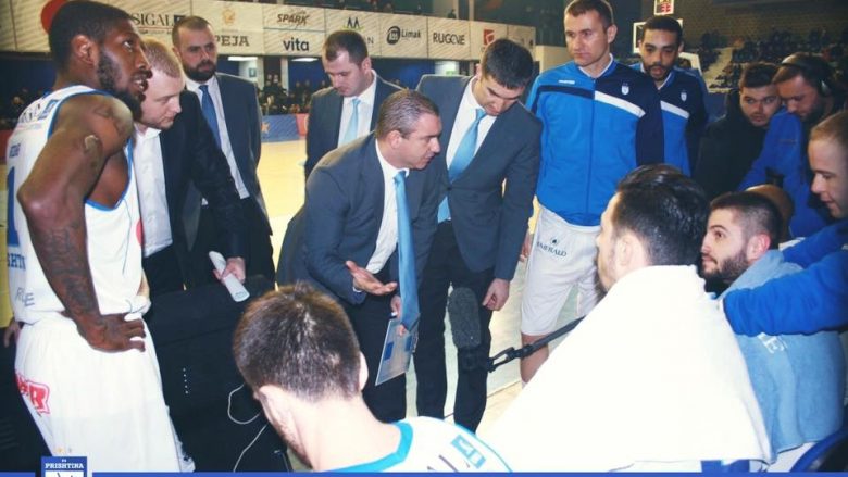 Zyrtare: Constantinides rikthehet si trajner te Prishtina