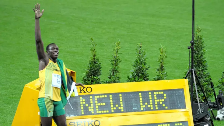 Usain Bolt zbulon emrat e tre futbollistëve që do t’i merrte me vete në garën 4×100 metra