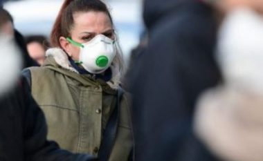 Frika nga koronavirusi në Kosovë, pakësohen rezervat e preparateve dezinfektuese