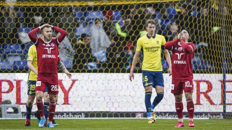 Ish-futbollisti danez i infektuar me coronavirus shkoi për ta parë ndeshjen Brondby – Lyngby, por ai infekton pjesëtarët e të dyja skuadrave