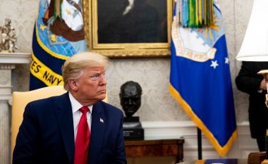 The Washington Post: Inteligjenca amerikane e paralajmëroi Trumpin që në janar dhe shkurt, ndërsa ai hodhi poshtë kërcënimin nga coronavirusi