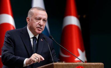 Erdogan refuzoi “ofertën prej 1 miliard euro” nga BE-ja për refugjatët