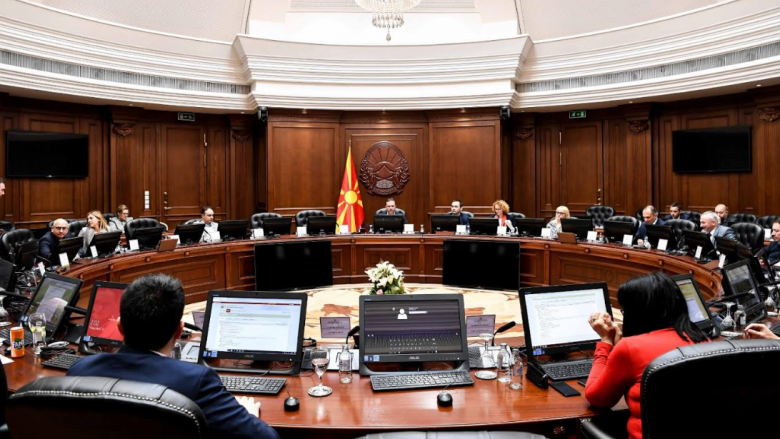 Qeveria e Maqedonisë miratoi ribalancin e buxhetit për vitin 2022