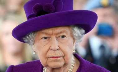 Mbretëresha Elizabetë po shpërngulet në Kështjellën Windsor, ndërsa ka anuluar një numër ngjarjesh për shkak të coronavirusit