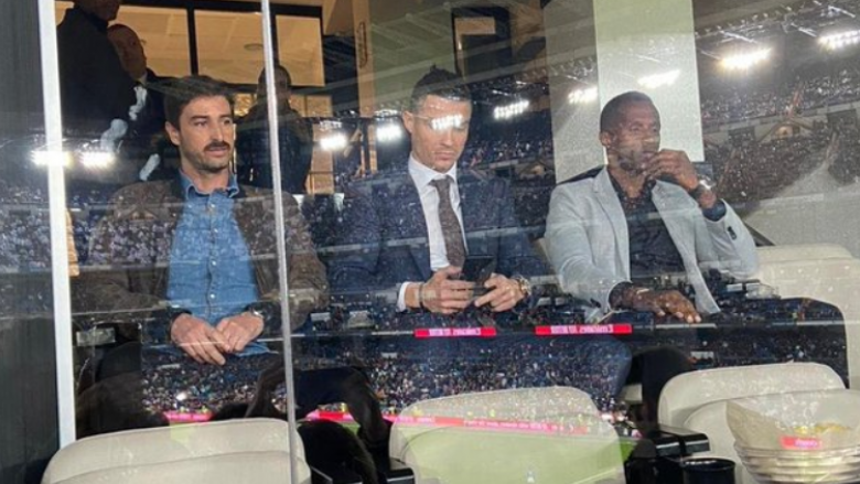 Cristiano Ronaldo fotografohet në Bernabeu – nga vendi ku e po shikon El Clasicon