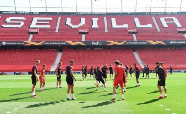 Lojtarët e Sevillas nuk duan të përballen me Romën në Ligën e Evropës shkaku i coronavirusit