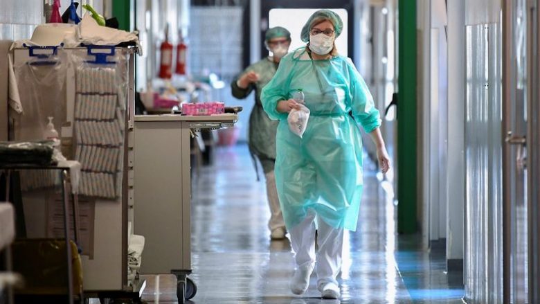 Italia thyen rekordin ditor, rreth 25 mijë të infektuar dhe 205 të vdekur shkaku i coronavirusit