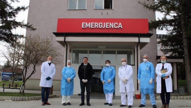Haziri viziton Klinikën Infektive: S’ka asnjë rast të dyshimtë me Covid-19