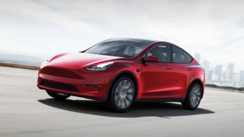 Tesla konfirmon, Model Y do të dorëzohet nga e premtja