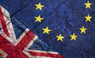 Britania e Madhe paraqet kërkesat për bisedimet tregtare me BE-në
