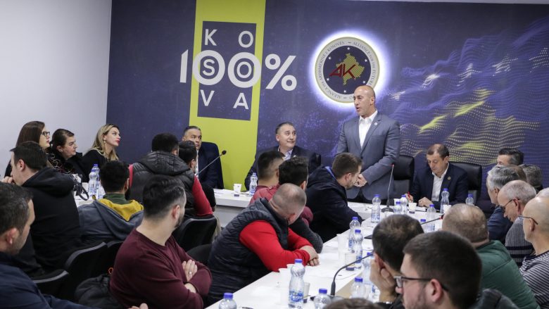 Haradinaj: AAK-ja po rritet, ne qëndrojmë edhe kur të tjerët dorëzohen