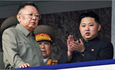 Si u mbajt e fshehtë vdekja e babait të Kim Jong-un në Korenë e Veriut pothuajse një dekadë më parë
