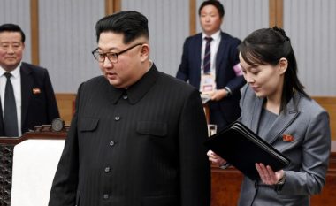 Kush do të mund ta zëvendësonte Kim Jong-Un në rast se nuk mund ta ushtroj detyrën? Motra e tij e vogël do të mund të luante rol të rëndësishëm