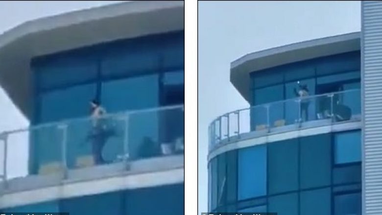 Filmon veten duke shtënë me revole në ajër nga ballkoni, banorët e frikësuar vrapojnë në të gjitha anët – përfundon në prangat e policisë angleze