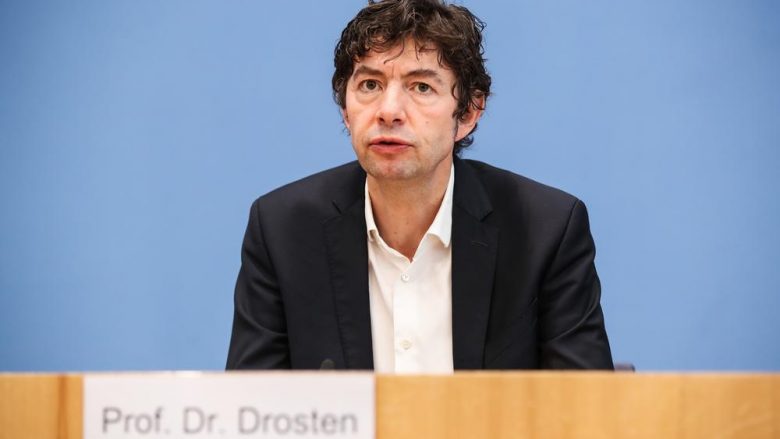 Për dikë është “njeriu më i ligë që po stopon zhvillimin ekonomik”, për të tjerët virusologu më i mirë gjerman – rrëfimi i mjekut Christian Drosten