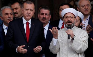​Erdogan mbështet imamin i cili thotë se homoseksualizmi sjell sëmundje