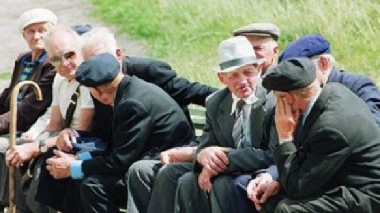 Sindikata e Pensionistëve të Kosovës kërkon të trajtohet në Kuvend gjendja e pensionistëve kontribut dhënës