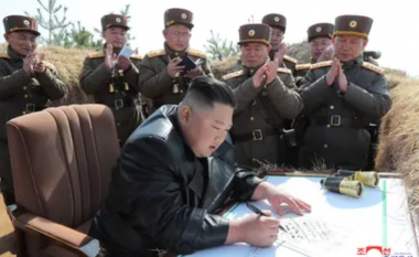 Elita e Koresë së Veriut fillon të shqetësohet për mungesën e Kim Jong-un dhe spekulimet rriten