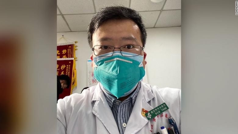 Kina shpall dëshmor Li Wenliang, njeriun që nga të parët dha alarmin për përhapjen e coronavirusit