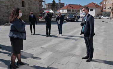 Osmani: Vushtrria, shembull i solidaritetit dhe i menaxhimit të mirë të krizës së pandemisë