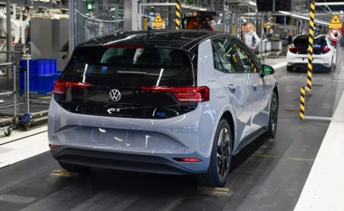 Volkswagen planifikon të nisë prodhimin në Gjermani në fund të prillit