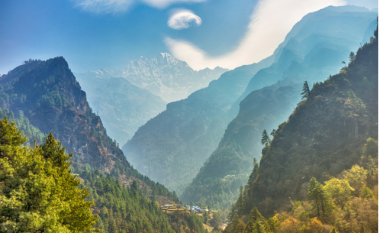 Efekti COVID-19, pas 30 vitesh shihen Himalajet për shkak të zvogëlimit të ndotjes së ajrit