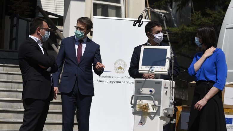Zhbogar i dorëzon MPJ-së pajisjet e para mjekësore të siguruara nga BE