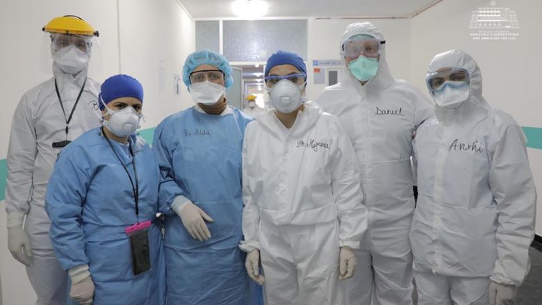 Shërohen edhe 2 infermierë të prekur nga COVID-19 në Shqipëri
