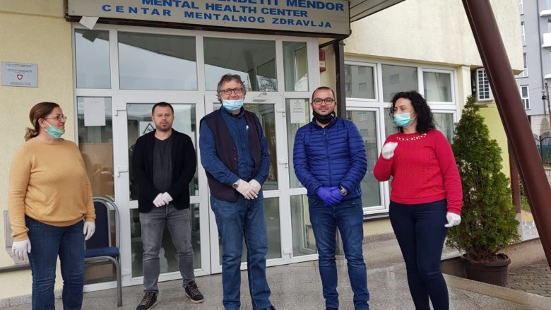 Ismajli: Shtabi i Gjilanit do ta mbështesë edhe Qendrën e Shëndetit Mendor me pajisje kundër Covid-19