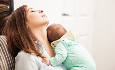 Për çfarë kanë më shumë nevojë nënat pas lindjes e sidomos tani?