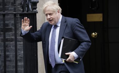 Boris Johnson është lëshuar nga spitali ku u trajtua për shtatë ditë për coronavirus