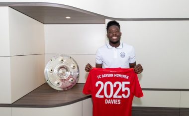 Zyrtare: Bayern Munich blindon Alphonso Daviesin, kanadezi nënshkruan deri në vitin 2025