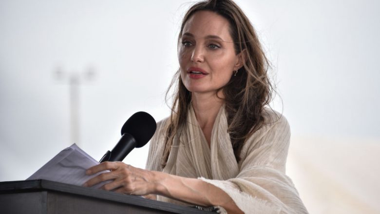 Angelina Jolie kërkon që fëmijët e cenueshëm të mbrohen nga abuzimi në familje