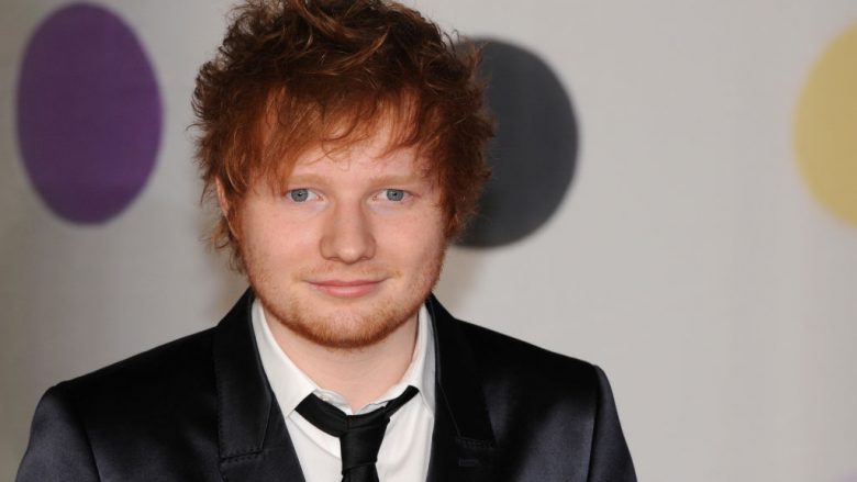 Ed Sheeran vazhdon të ketë probleme me fqinjët për planin e zgjerimit të pronës së tij