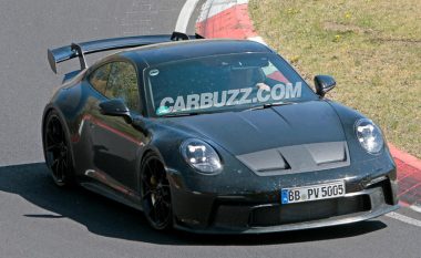 Kapet duke u testuar në pistë Porsche 911 GT3 i ri