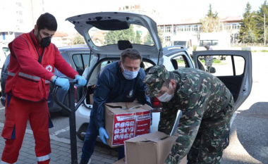 Në Kumanovë vazhdon dezinfektimi, ndahen pako ushqimore për kategoritë sociale