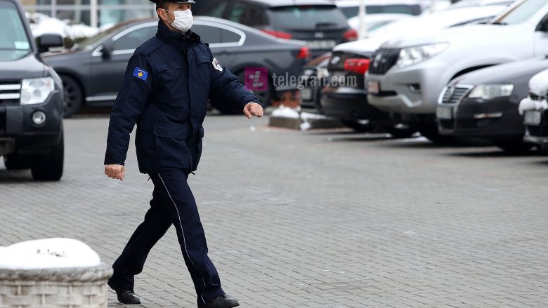 Gjobiten 569 qytetarë nga Policia e Kosovës për mosrespektim të masave anti COVID