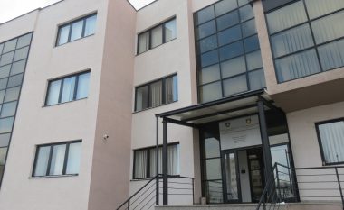 Kërkohet paraburgim ndaj tre personave për dhunë në familje dhe posedim të substancave narkotike